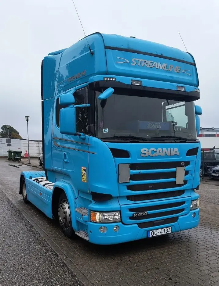SIA PM Transport Scania truck for international shipping